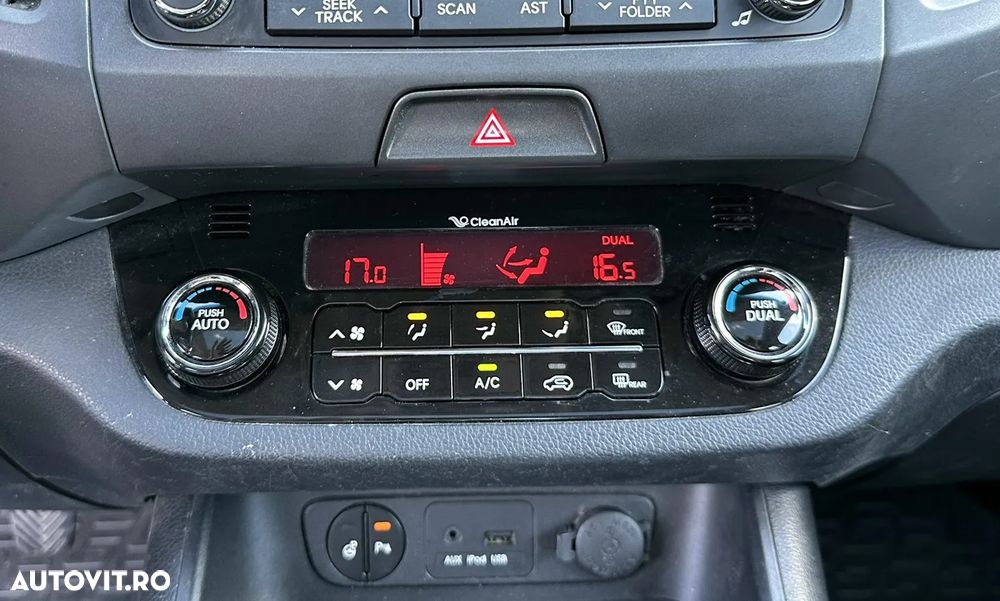 Kia Sportage - 12