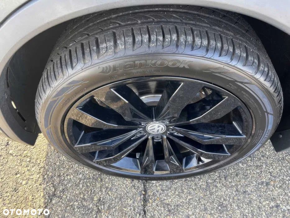 Volkswagen Tiguan - 17