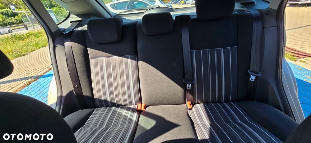 Ford Focus 1.6 Silver X - 11
