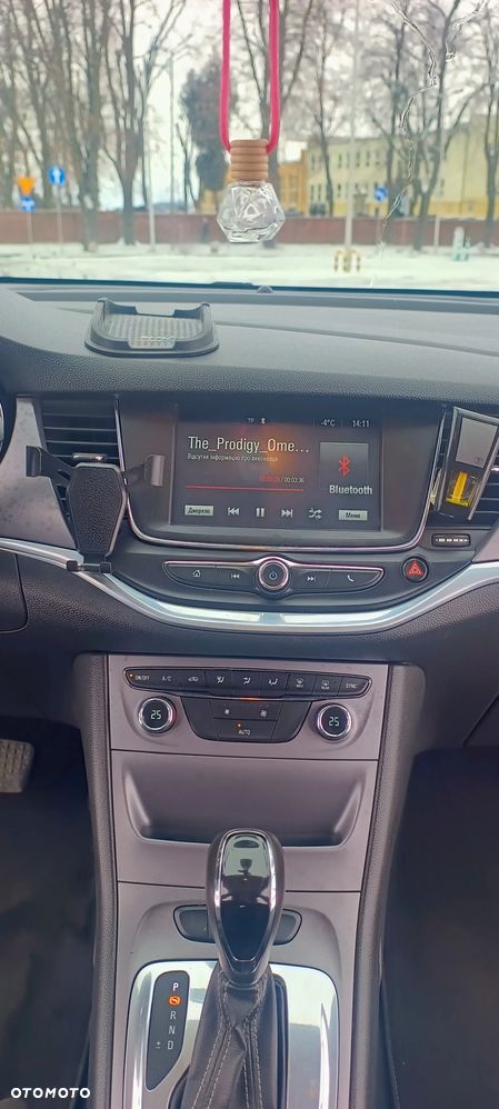 Opel Astra 1.6 CDTI 120 Lat - 10