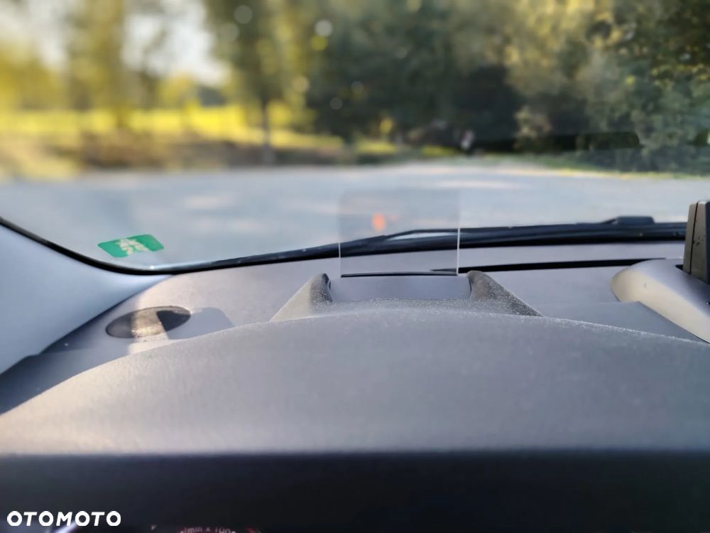 Peugeot 3008 1.6 HDi Premium - 14