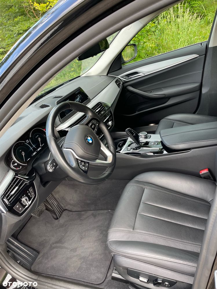 BMW Seria 5 520d - 17