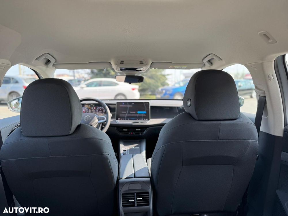 Volkswagen Passat 1.5 eTSI DSG MHEV Base - 14