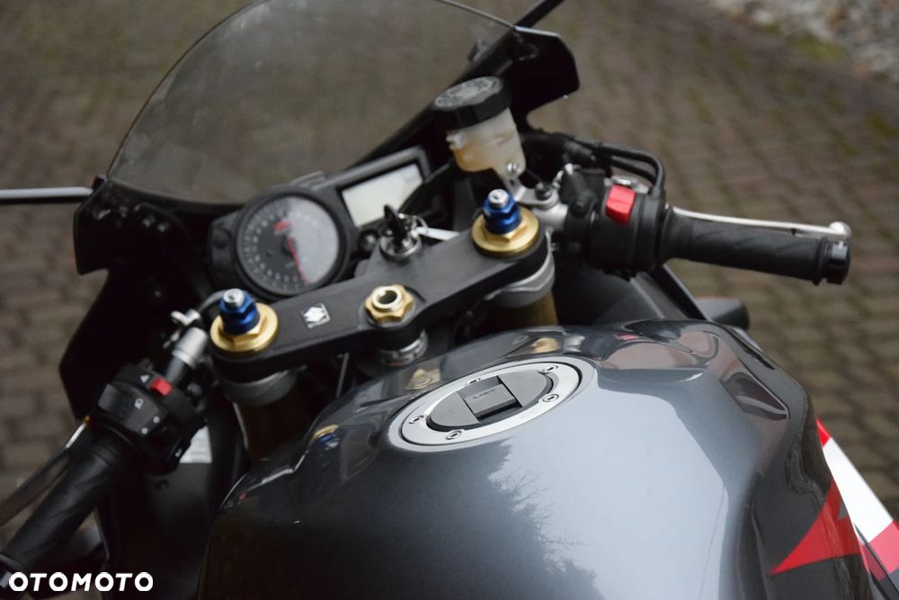 Suzuki GSX-R - 5