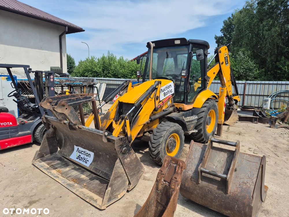 JCB 3 CX - 1