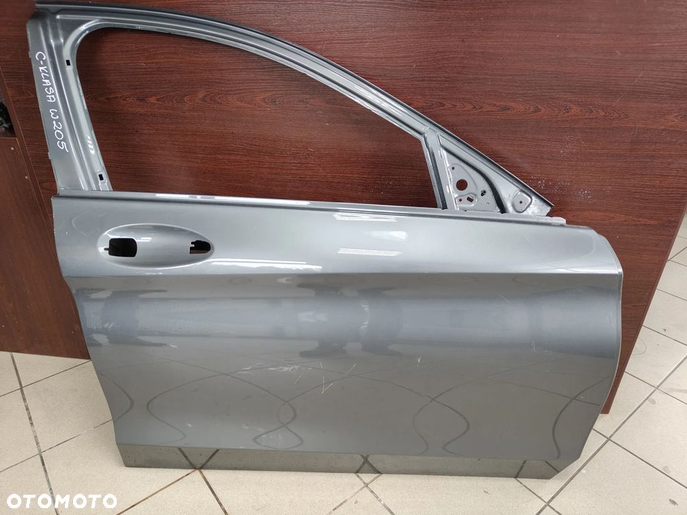 Mercedes C Klasa W205 drzwi prawe przednie - 1