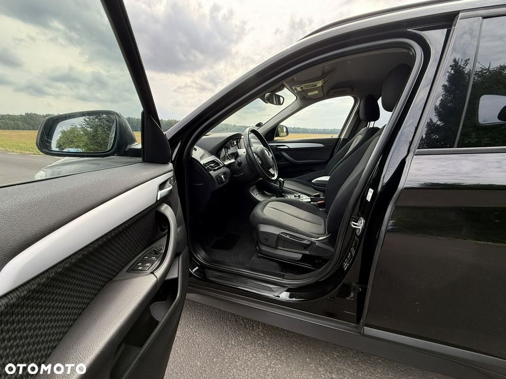 BMW X1 xDrive18d Advantage - 32
