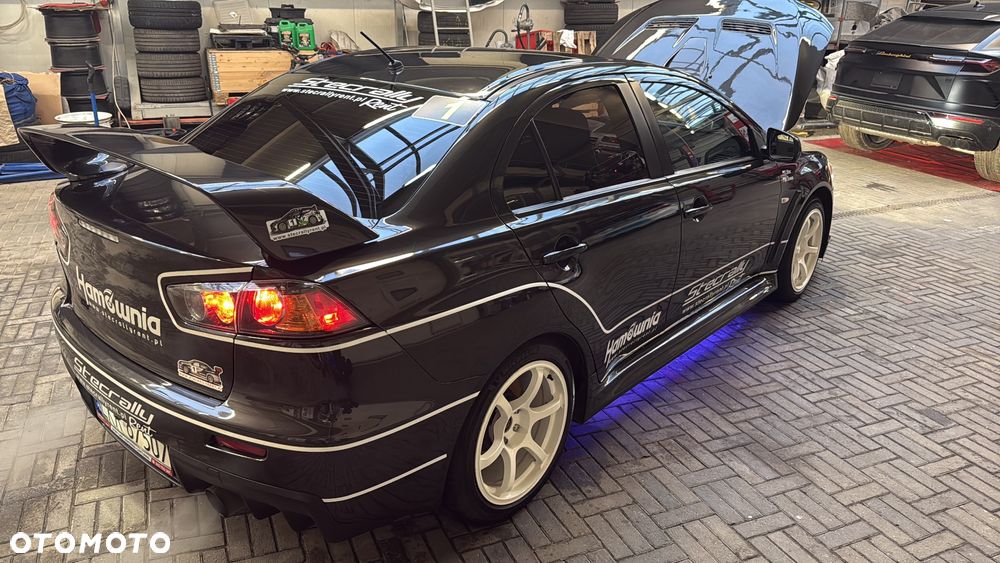 Mitsubishi Lancer Evolution - 20