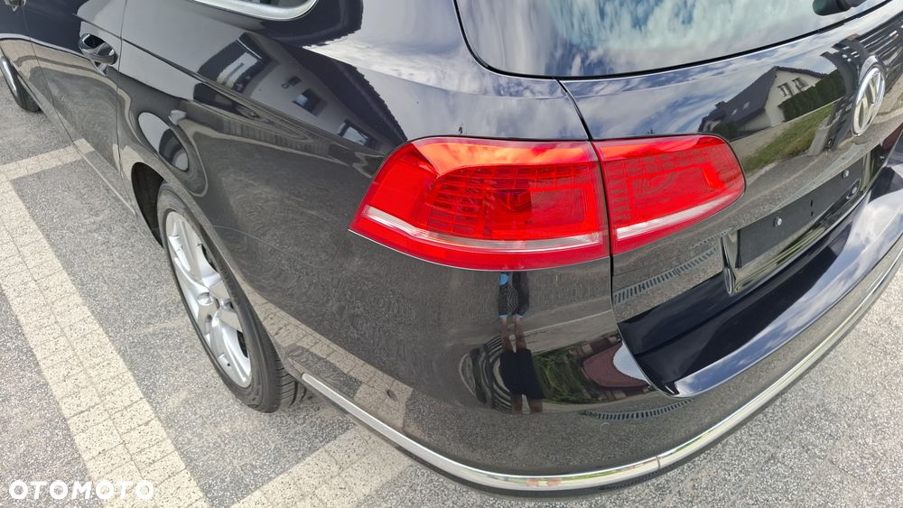 Volkswagen Passat - 16