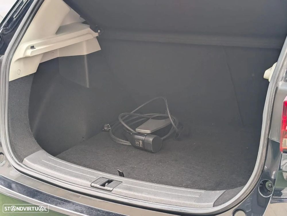 MG ZS EV 72.6 kWh Luxury - 10