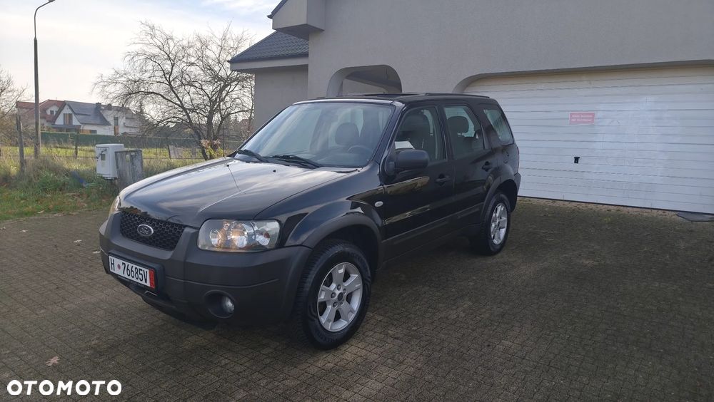 Ford Maverick Highclass - 1