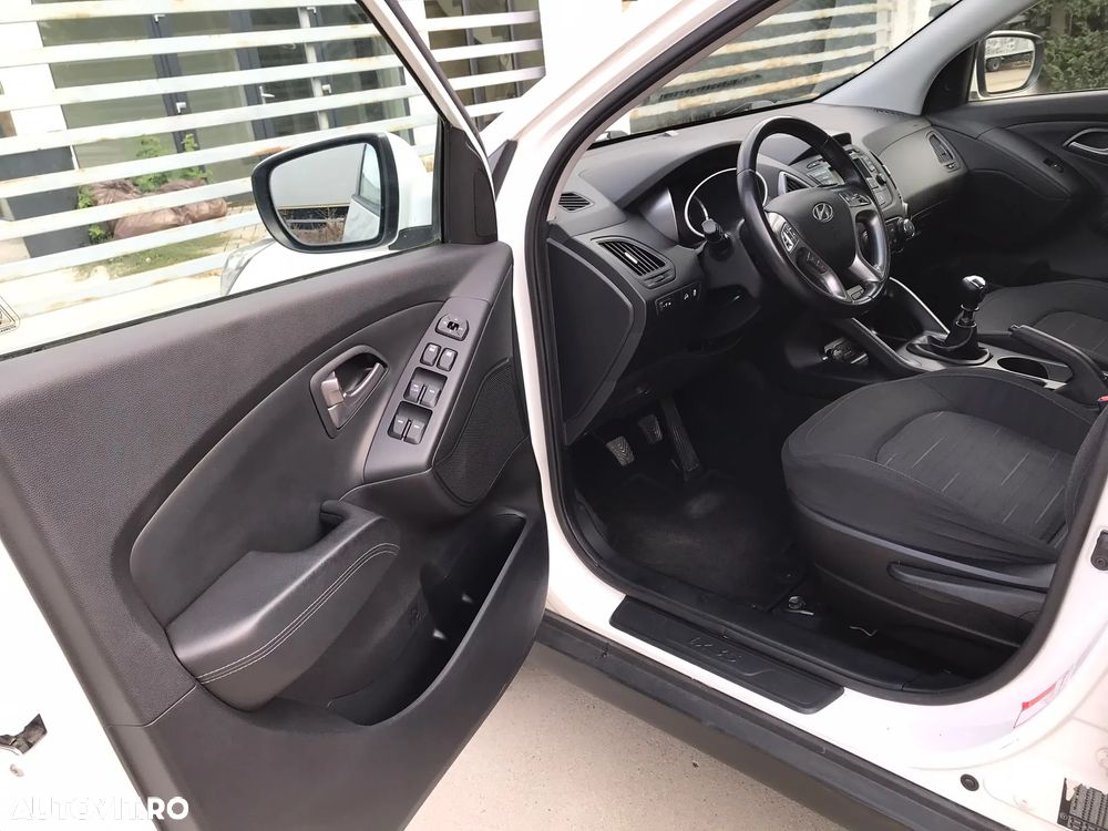 Hyundai ix35 - 14