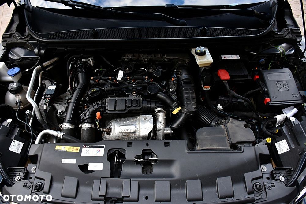 Peugeot 308 BlueHDi 130 EAT8 Stop & Start Allure - 30