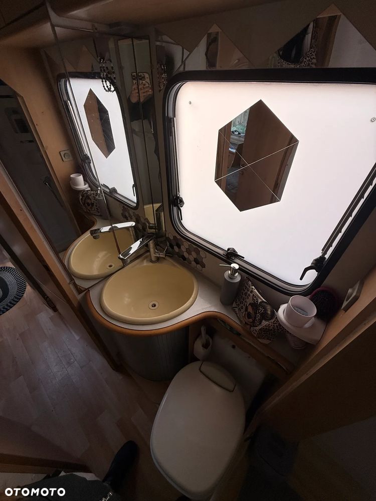 Fiat Ducato Półintegra - 9