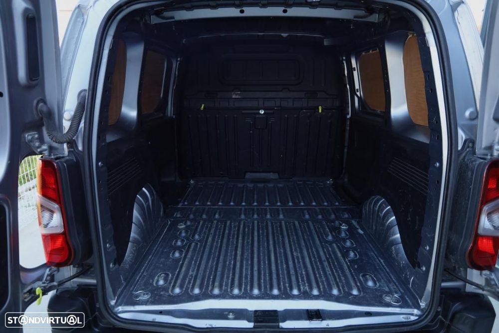 Citroën Berlingo Blue-HDi Driver - 16