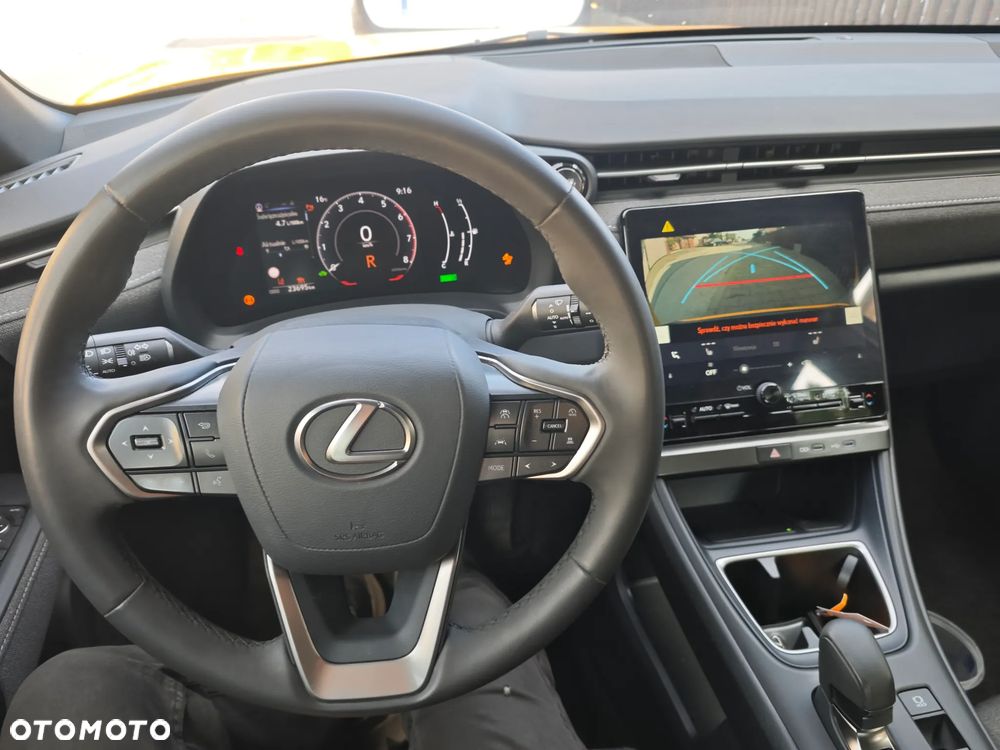 Lexus LBX 1.5 Hybrid - 19
