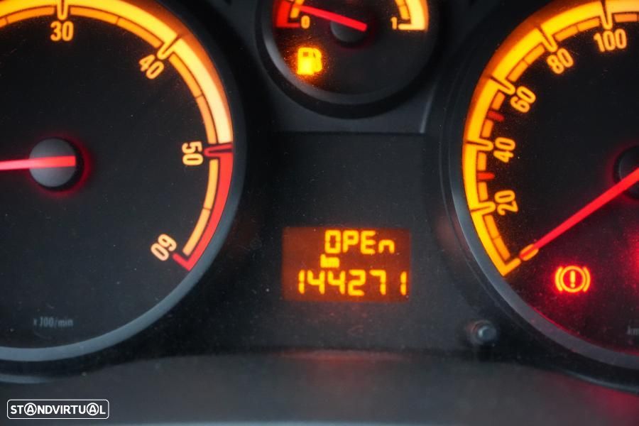 Opel Corsa 1.3 CDTi Enjoy EcoFLEX - 9