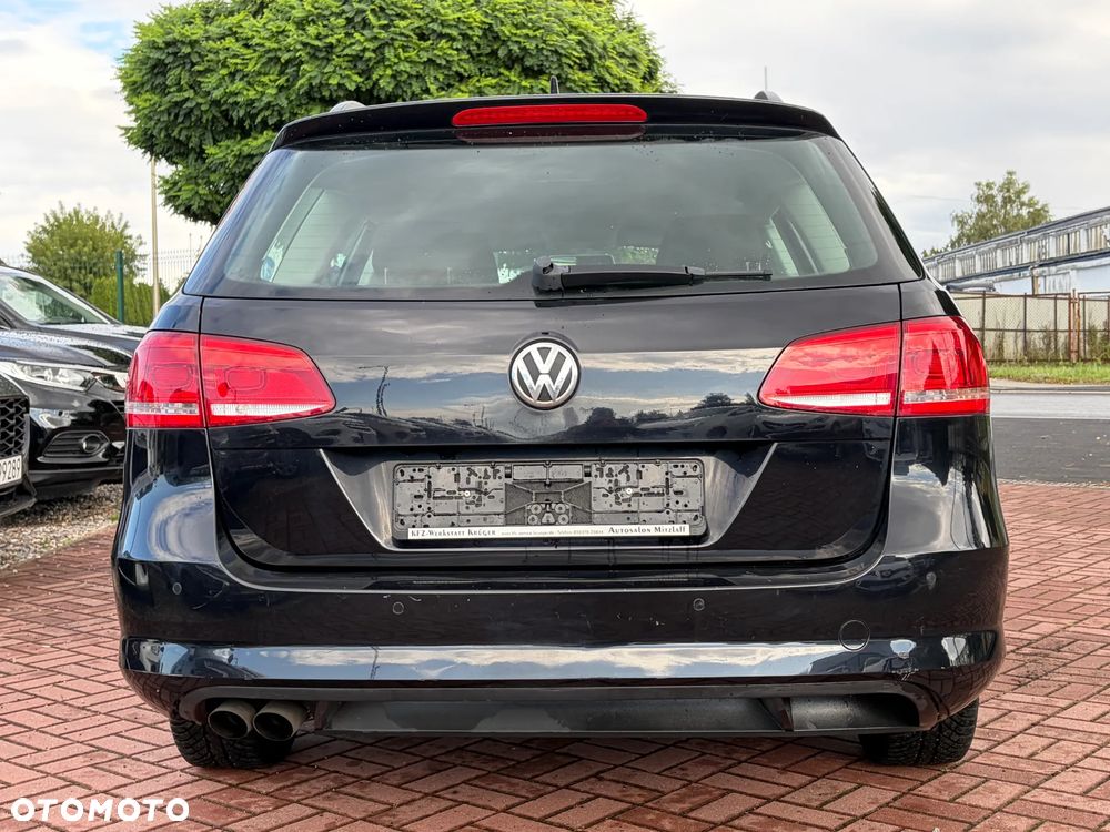 Volkswagen Passat 2.0 Blue TDI SCR Comfortline - 6