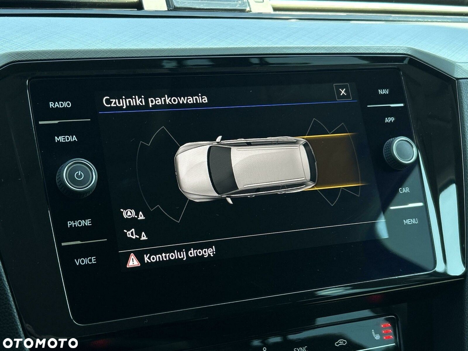 Volkswagen Passat 2.0 TSI Business DSG - 26