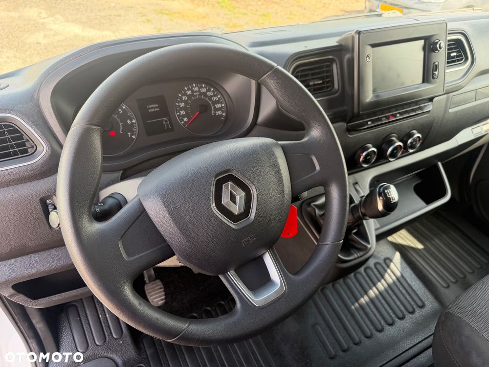 Renault Master - 24