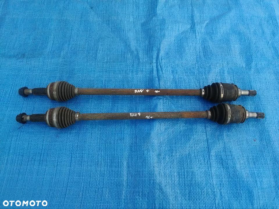 Toyota RAV4 IV 4x4 Półoś Tył Prawa Lewa 2016 - 1