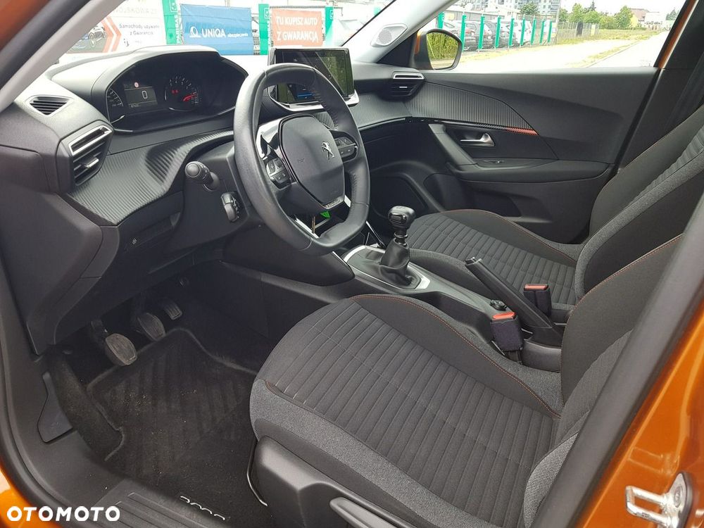 Peugeot 2008 PureTech 130 Allure - 10