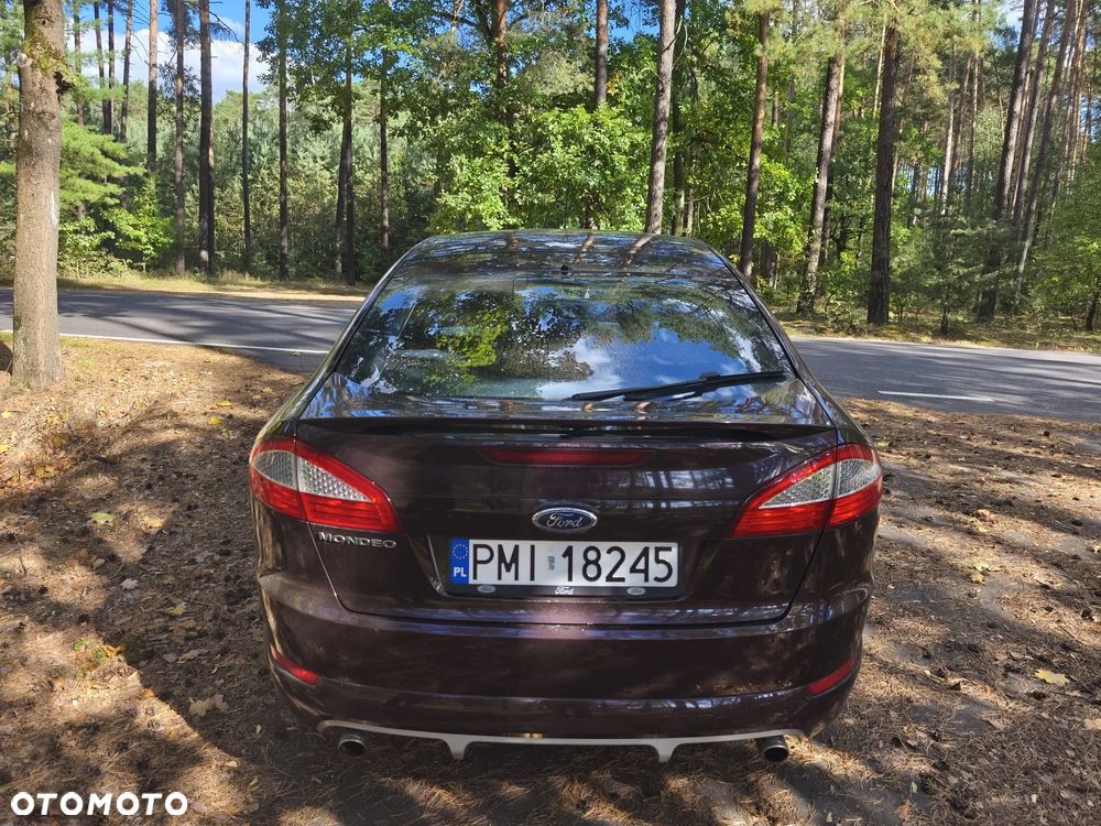 Ford Mondeo 2.5 Titanium X - 4