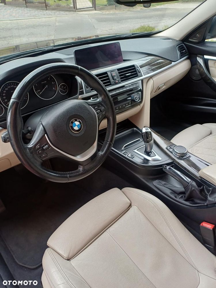 BMW Seria 3 320d Efficient Dynamics Luxury Line - 10