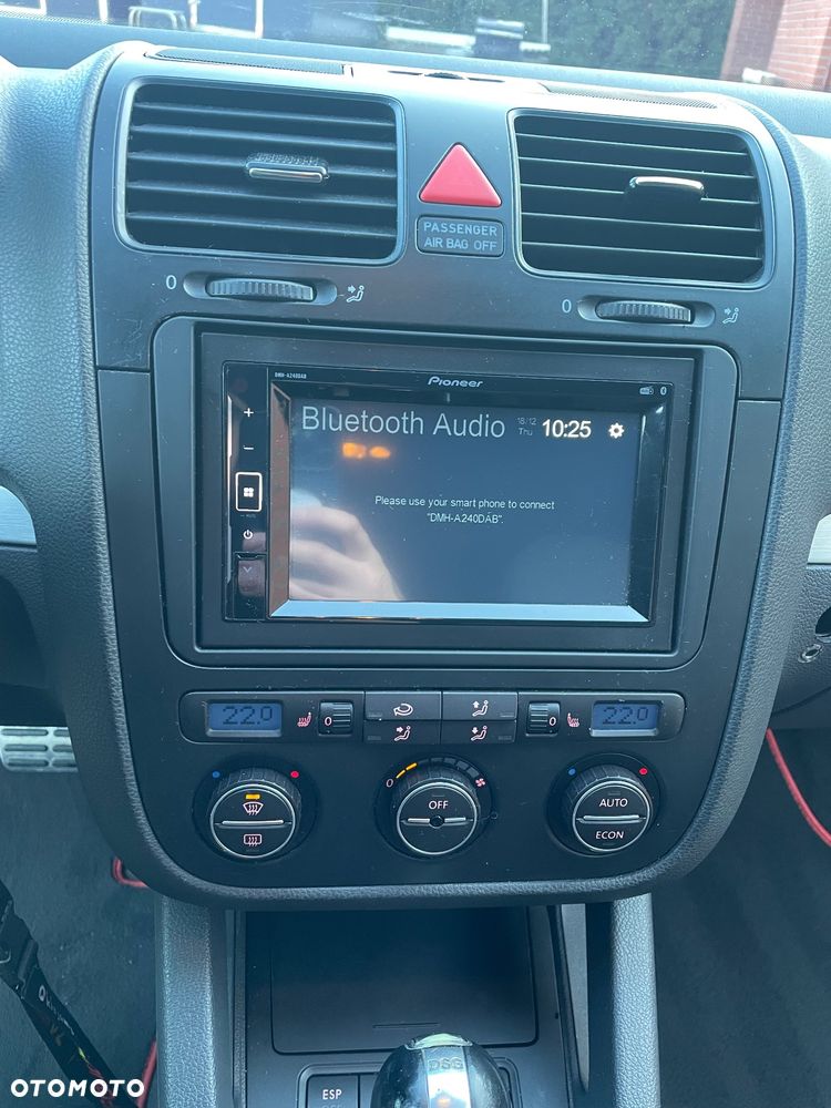 Volkswagen Golf - 21