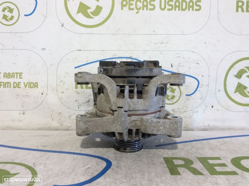 Alternador Opel Corsa C - 1