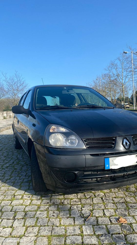 Renault Clio 1.2 16V Confort - 1