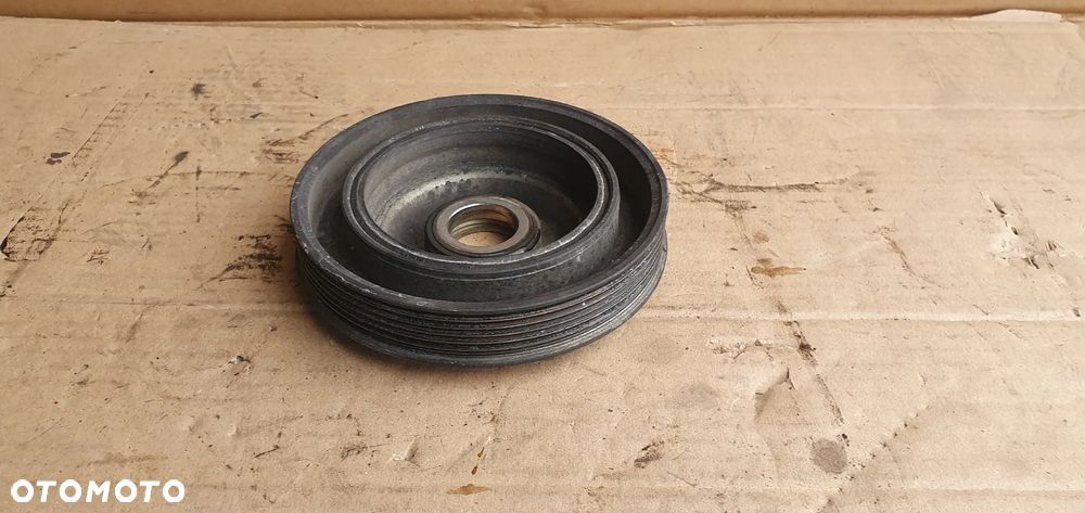 Koło pasowe wału Ford Kuga MK1 2.0 TDCI 9681640880 - 2