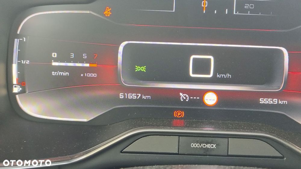 Citroën C5 Aircross 1.5 BlueHDi Feel EAT8 - 14