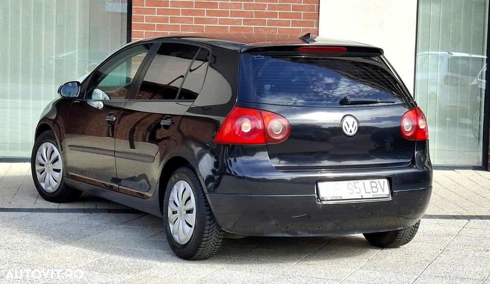 Volkswagen Golf - 4