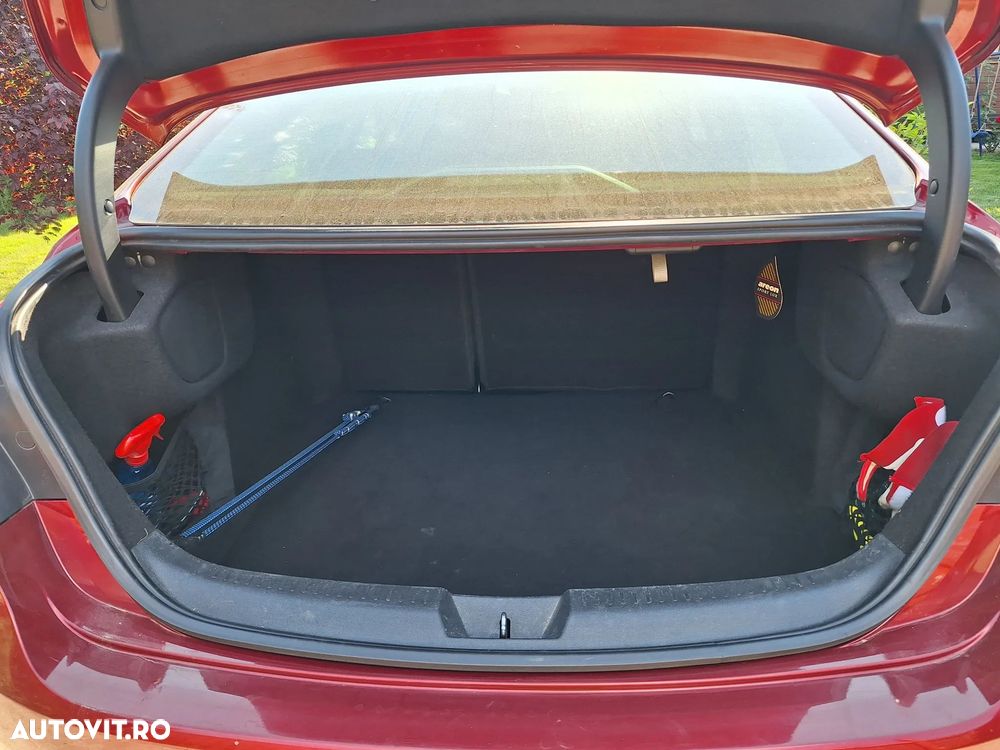 Renault Megane Energy TCe Zen - 2