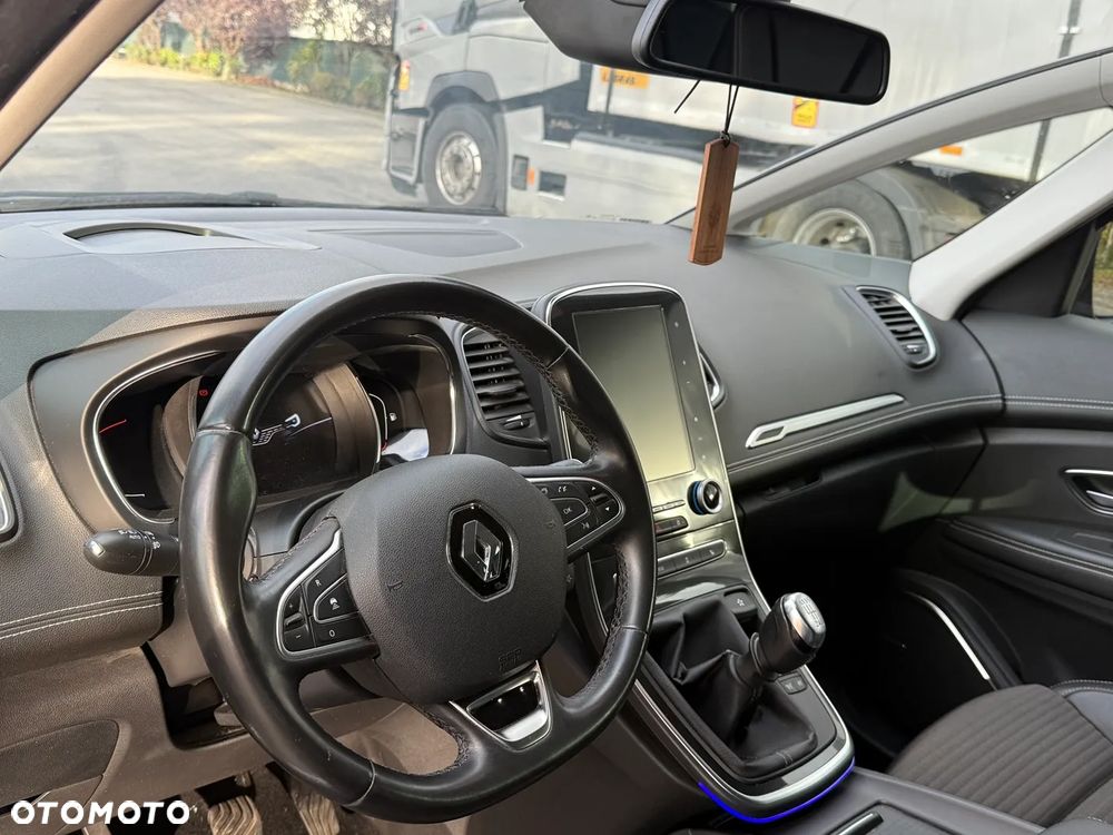 Renault Scenic Energy dCi 130 Start & Stop Euro 6 Bose Edition - 9