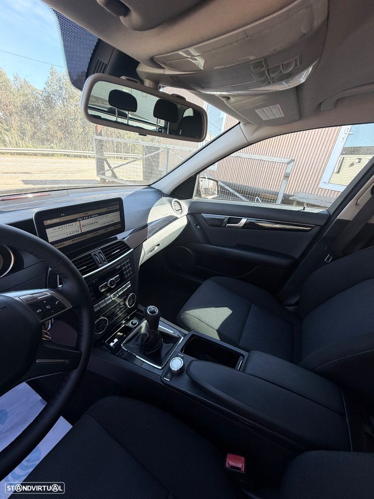 Mercedes-Benz C 180 CDi Executive BlueEfficiency - 19