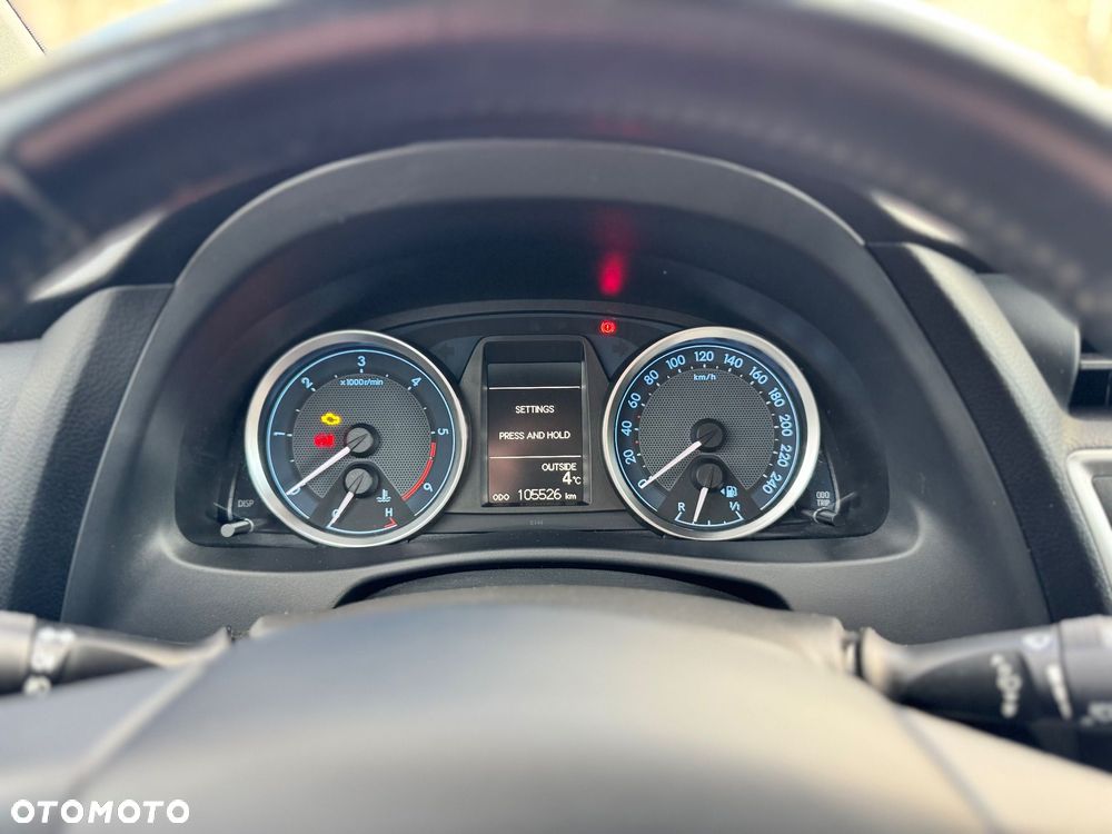 Toyota Auris 1.4 D-4D Premium EU5 - 19