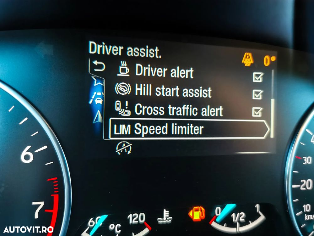 Ford EcoSport 1.0 EcoBoost ST-Line - 22