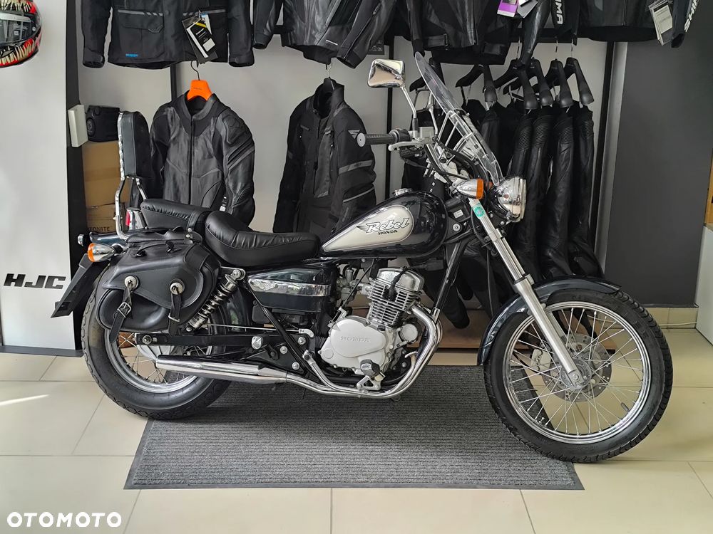 Honda CA - 9