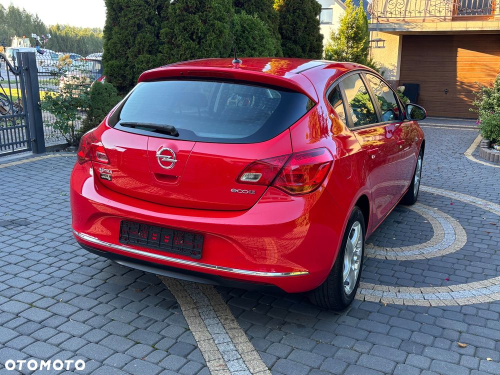Opel Astra 1.4 Essentia - 18