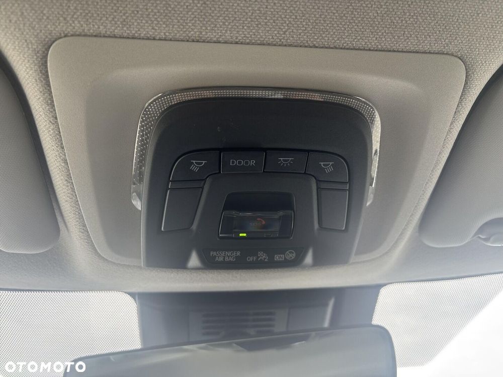 Toyota Corolla 1.5 Comfort MS - 26