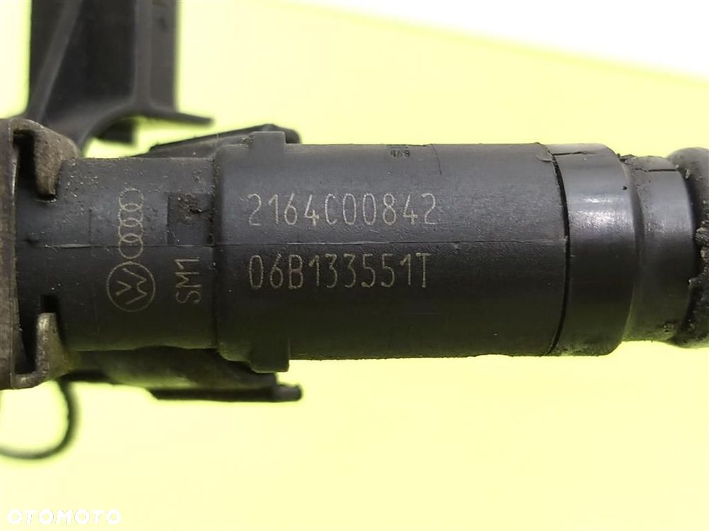 Listwa wtryskiwaczy WTRYSK Audi A4 B6 8E 00-04 2.0B 16V 130KM 058133681 - 8