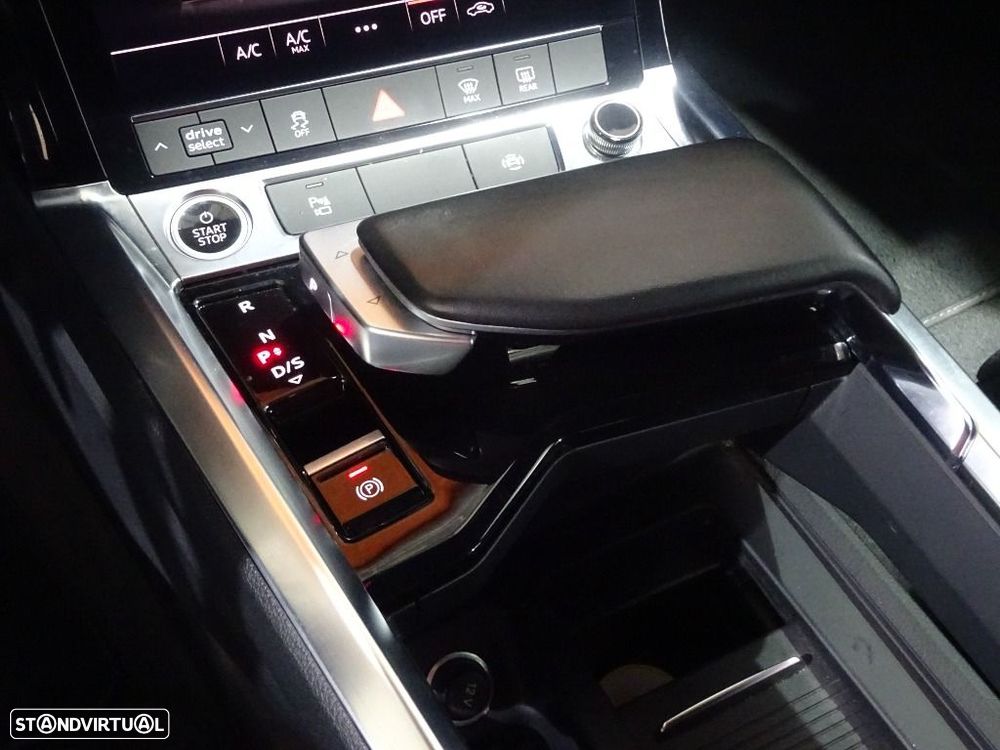 Audi e-tron Sportback 55 quattro S line - 33