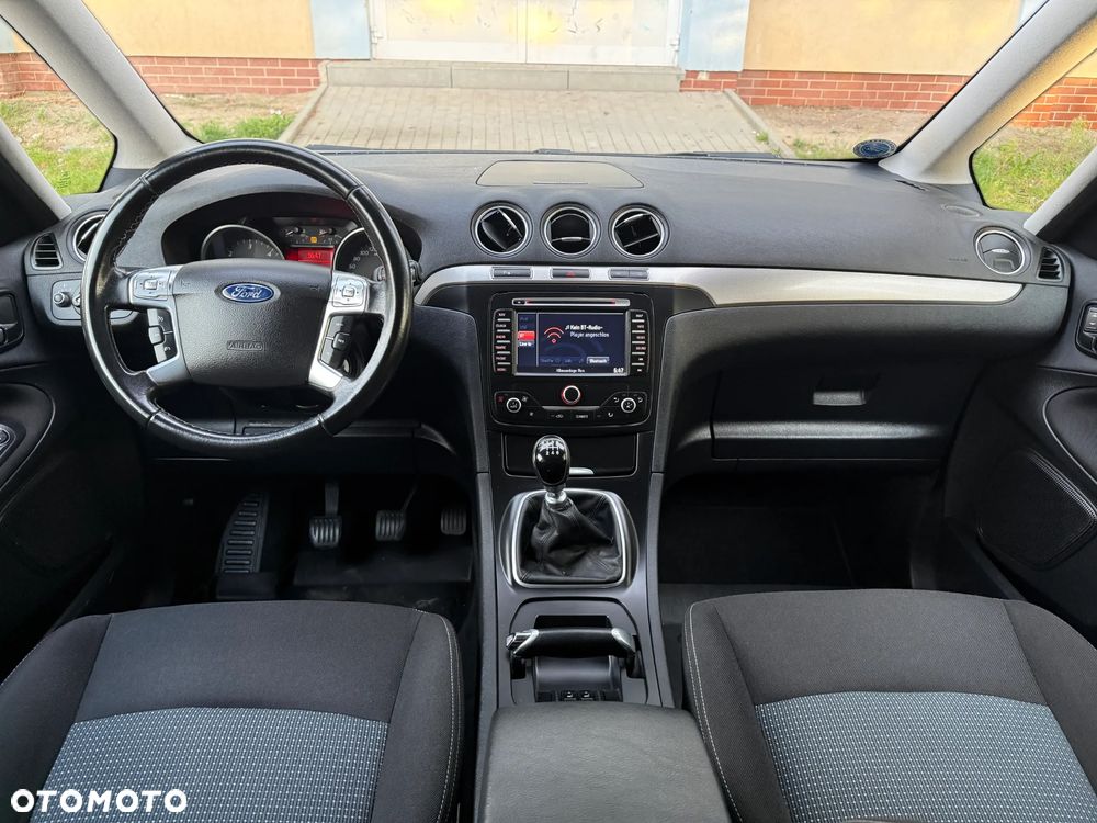 Ford Galaxy - 6