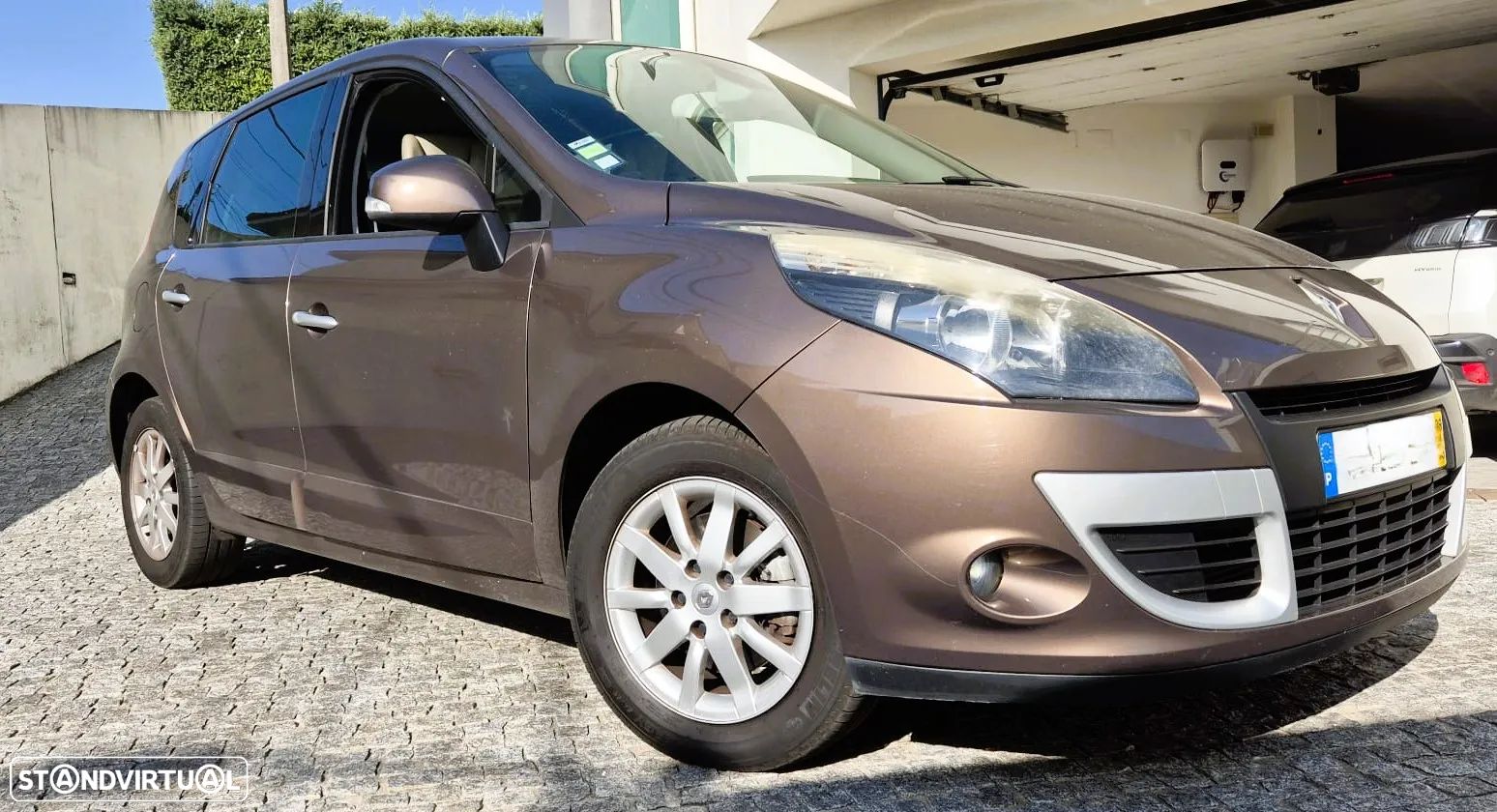 Renault Scénic 1.5 dCi Luxe - 1
