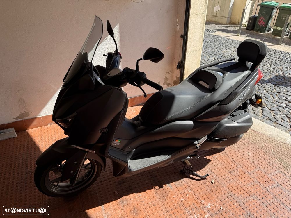 Yamaha X-Max - 2