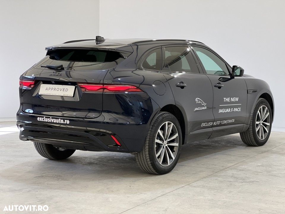 Jaguar F-Pace - 33