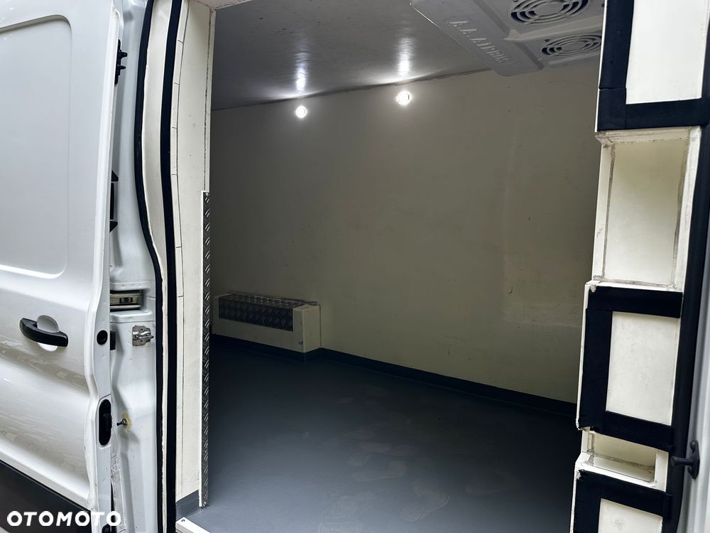 Ford TRANSIT - 9