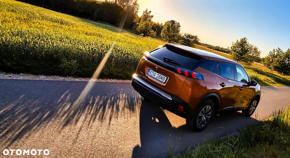 Peugeot 2008 1.2 PureTech Active S&S - 5